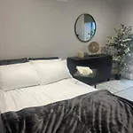 Atlantic House Apartment *